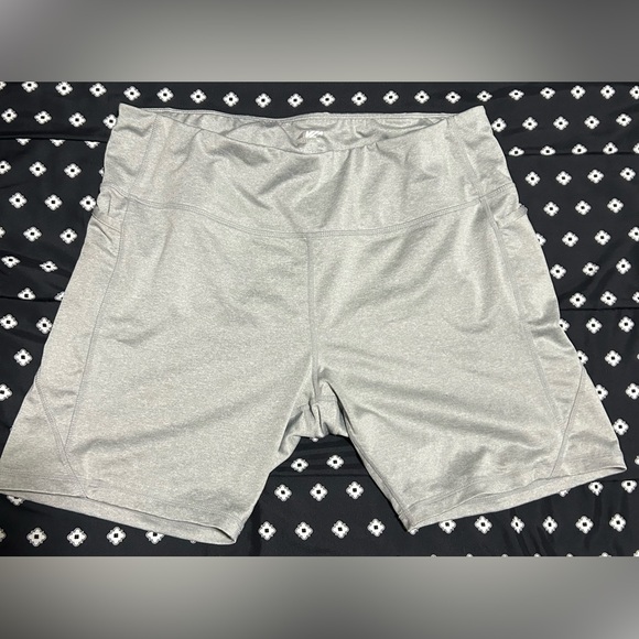 Avia Pants - Used Avia biker shorts silver metallic light grey w/ side pockets-size xxl